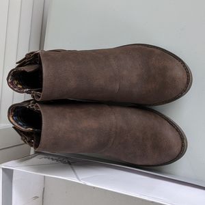 Brown Leather Booties | NEW | Women size 6
